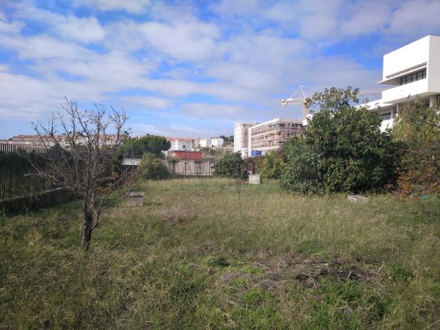 Vende se Terreno Urbano na Ajuda Lisboa