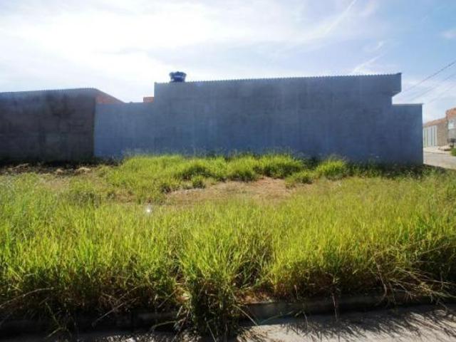 VENDE SE TERRENO