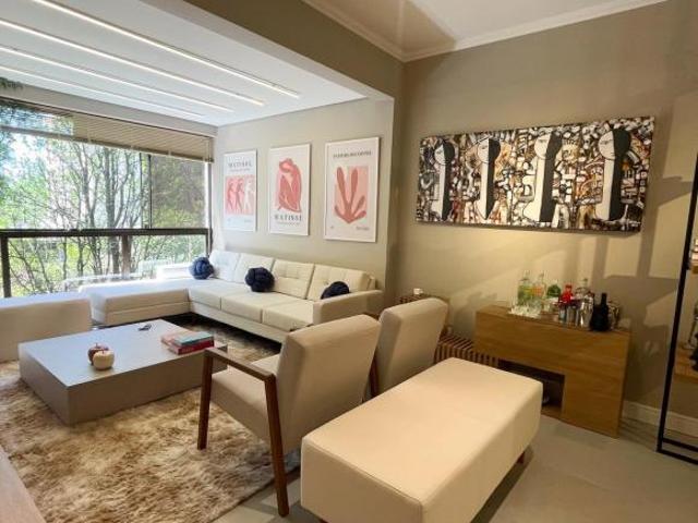 Vende se apartamento com 3 quartos 1 suíte, 100m² e 1 vaga Jardim Europa