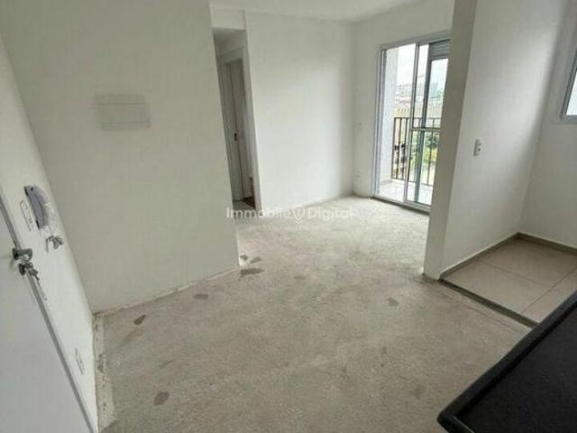 Vende se apartamento de 40m² com 2 quartos