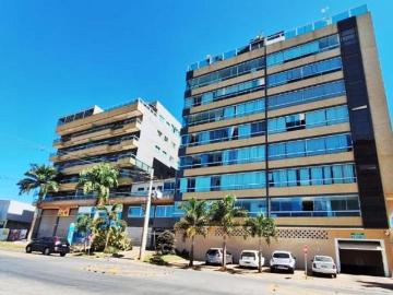 Vende se apartamento de 03 quartos/ 01 suíte / 02 Vagas de garagem para carro / 01 para motos