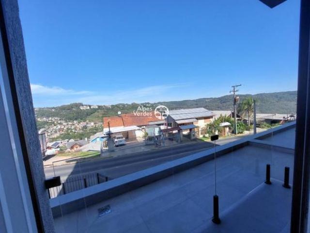 Vende se apartamento em Gramado a 5 minutos da Rua Coberta