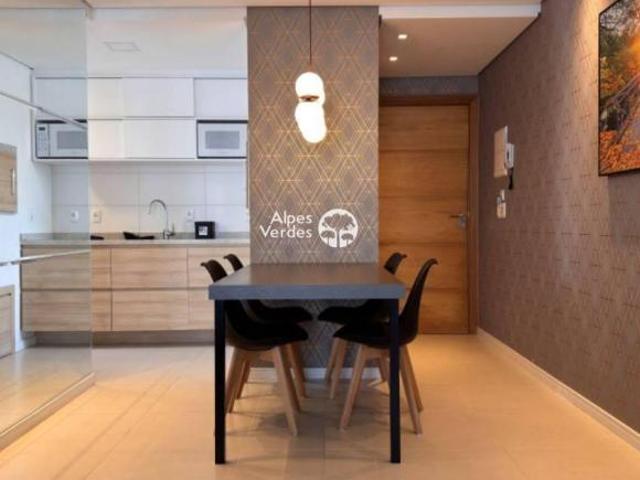 Vende se Apartamento em Gramado, Floresta, com 2 quartos