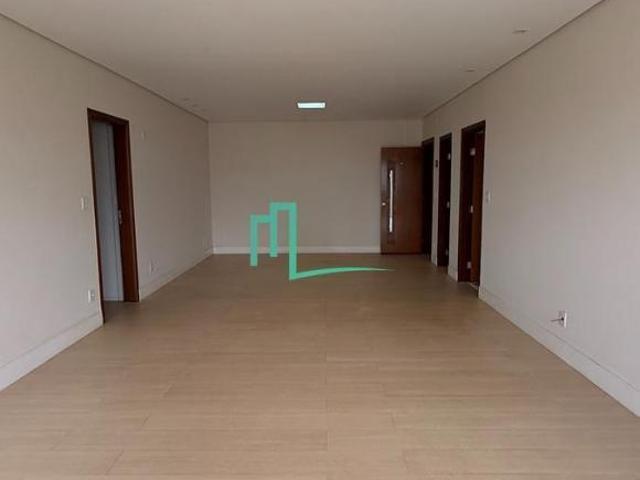 VENDE SE, APARTAMENTO NO EDIFICIO LÁ FIORI EM FRANCA SP