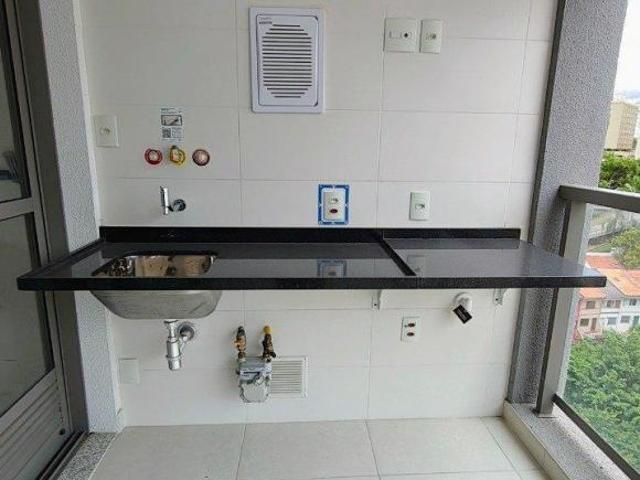 VENDE SE APARTAMENTO PRÓXIMO AO METRÔ VILA MADALENA OPORTUNIDADE PARA PERSONALIZAR!