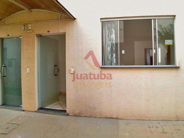 Vende se Apto no Primeiro Andar, em Mateus Leme | JUATUBA IMÓVEIS