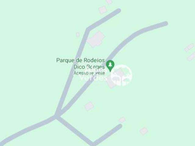 VENDE SE ÁREA COM 30 HECTARES EM JAQUIRANA, PRÓXIMA AO CENTRO DA CIDADE