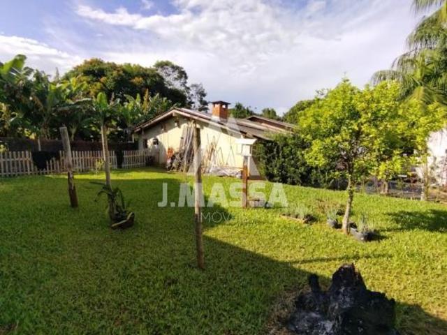 Vende se casa na Zona 02