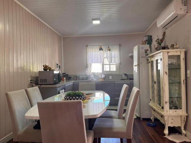Vende se casa no bairro Santa Helena Bento Gonçalves RS
