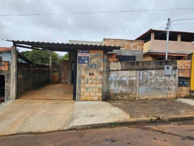 VENDE SE CASA NO BAIRRO SAO SEBASTIAO POR R$190.000,00