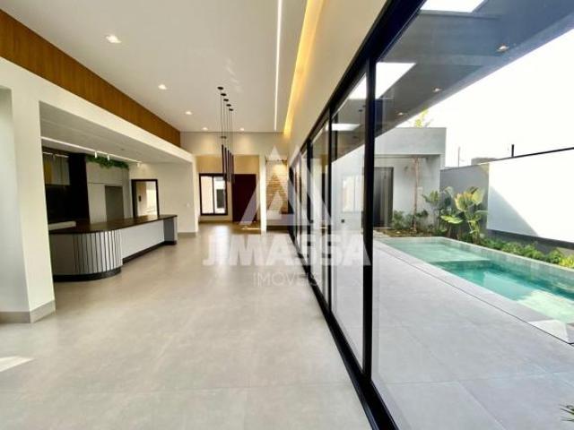 Vende se casa no Condomínio Residencial Ipanema