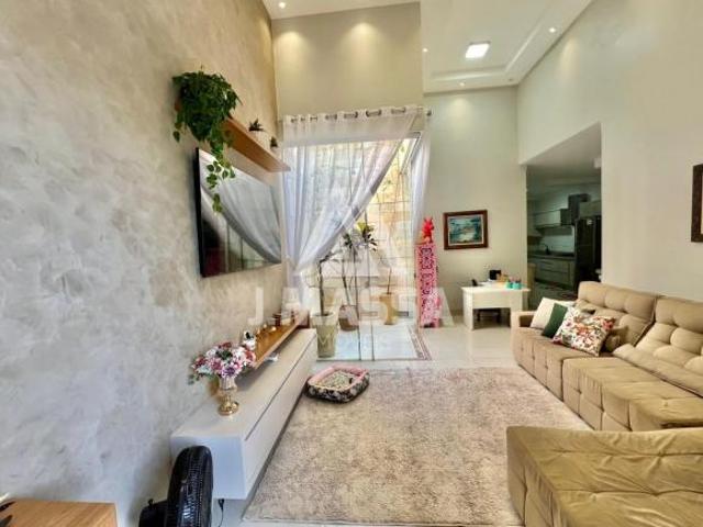 Vende se Casa no Residencial Parque do Bosque