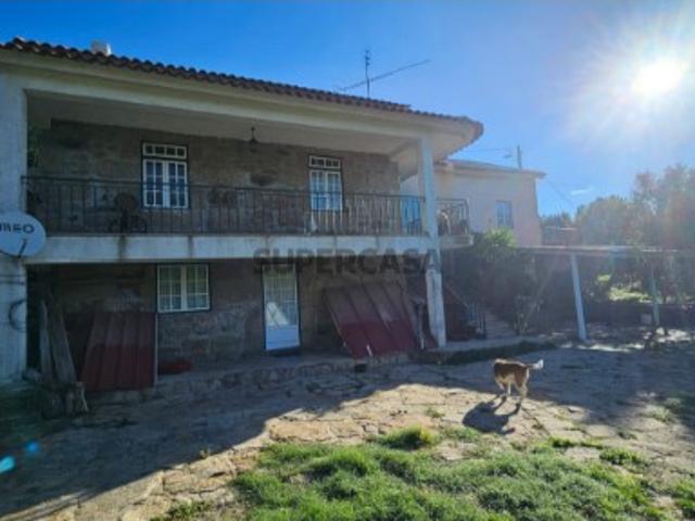 Casa de Campo em Vela