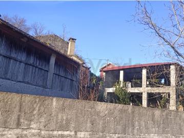 Vende se Casa Em Pedra Restauro Fafe