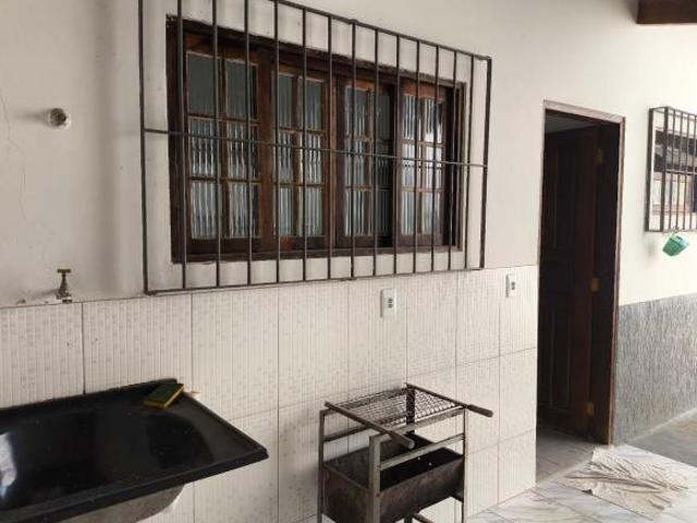 Vende se casa em ubatuba