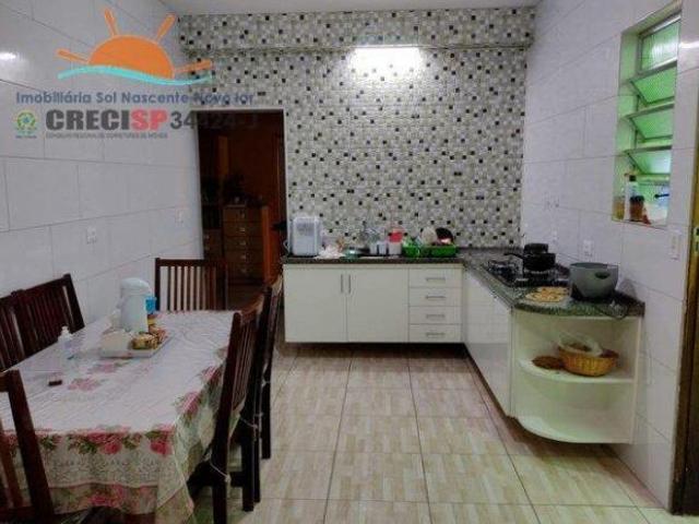 Vende se casa sobrado. captado 13/04/2026