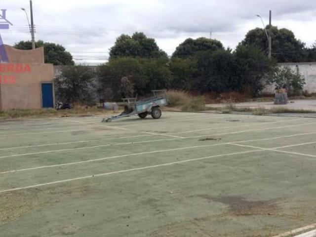 Vende se excelente imóvel comercial, 1.500 m² Centro