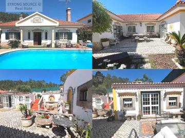 Vende Se fantástica moradia V5 térrea, com jardim, piscina. 0m² Sesimbra Castelo