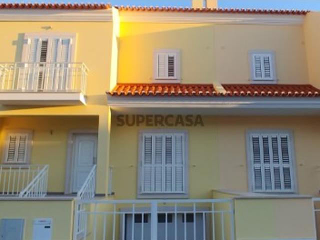Vende se fabulosa Moradia, em construção, em Alcochete
