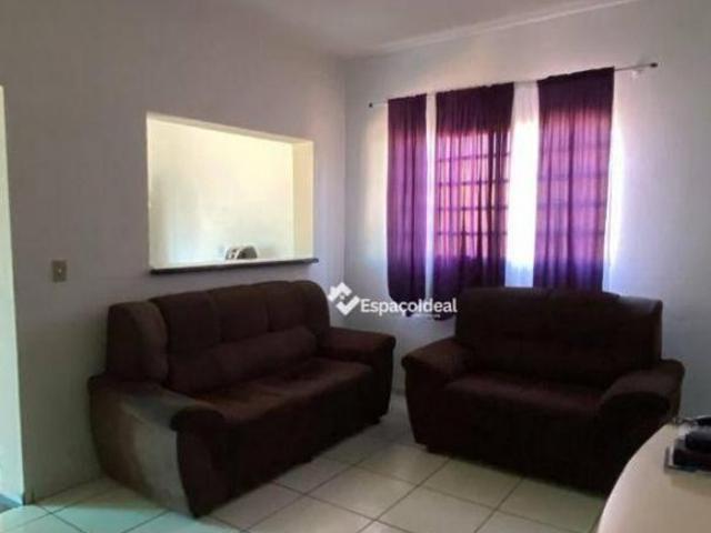 vende se imóvel com excelente localização