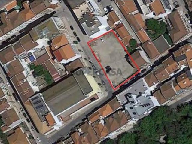 Vende se lote de terreno para construção | Barreiro em Setúbal