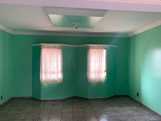 Vende Se Ou Alugue Lindo Sobrado No Bairro Ribeirânia