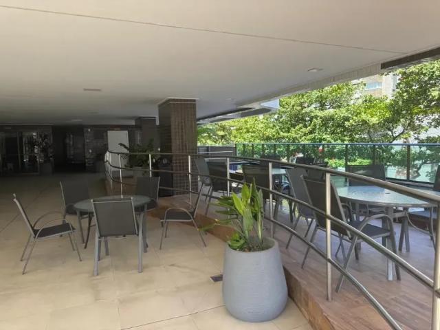 Vende se Quarto e Sala