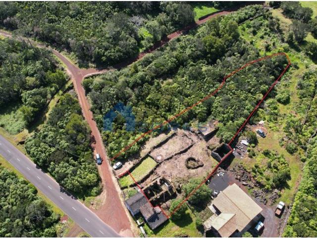 VENDE SE RUÍNA COM VISTA PANORAMICA EM SANTA LUZIA, SÃO ROQUE DO PICO