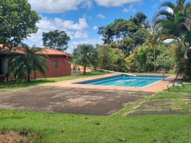 Vende se sítio