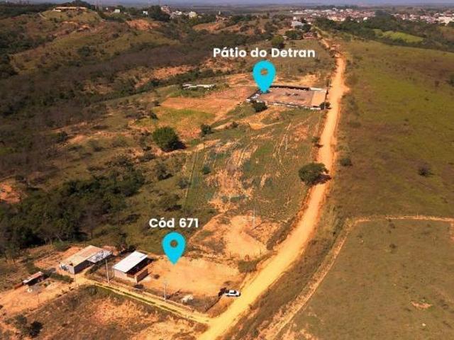 VENDE SE SITIO A 600M DA CIDADE!