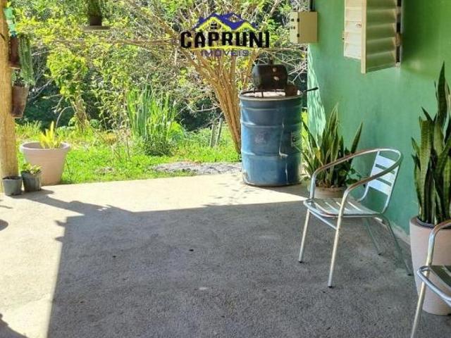 Vende se Sítio de 8,8ha em Passa Tempo no Córrego Areado Pronto para Morar e Produzir!
