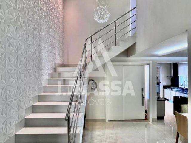Vende se sobrado na Zona 02