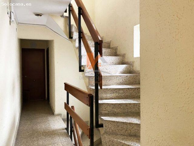 VENDEMOS APARTAMENTO EN SANTIAGO DE COMPOSTELA, ZONA INTERMODAL