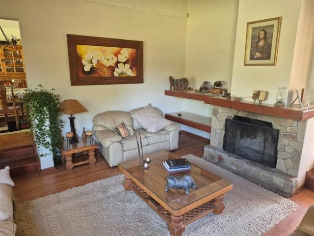 Vendemos casa Calle Larga | 4 dormitorios por 15000.00 en Calle Larga