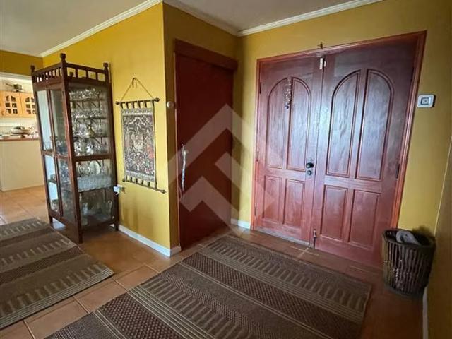 Vendemos casa en parcela con vista al mar en Puerto Montt | 6 dormitorios por 11500.00 en Puerto Montt
