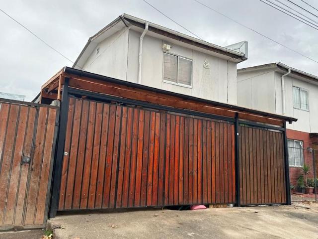 Vendemos casa en villa el parque