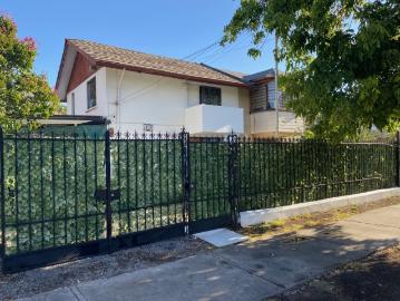 VENDEMOS CASA RODRIGO DE ARAYA MACUL