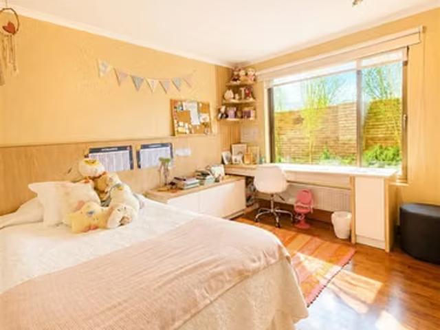 Vendemos Excelente Casa en Condominio, Sector Oriente Talca. 3 dormitorios por 10500.00 en Talca