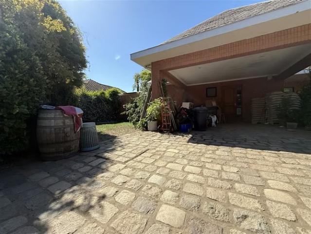 Vendemos Excelente Casa en Parcelas del Parque, Talca | 6 dormitorios por 16500.00 en Talca