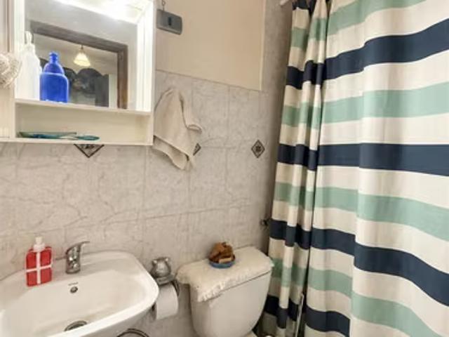 Vendemos Excelente Casa en Parque Universitario, Talca | 4 dormitorios por 9000.00 en Talca