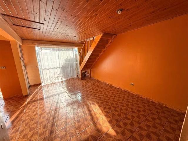 Vendemos hermosa casa en villa doña ignacia i sur poniente | 4 dormitorios por 98000. 00 en Talca