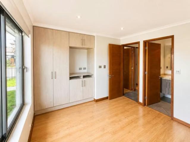 Vendemos Linda Casa En Condominio Cerrado Hacienda Talca | 3 dormitorios por 5950.00 en Talca
