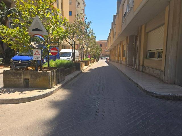 Vendesi monolocale a Palermo, Fiera