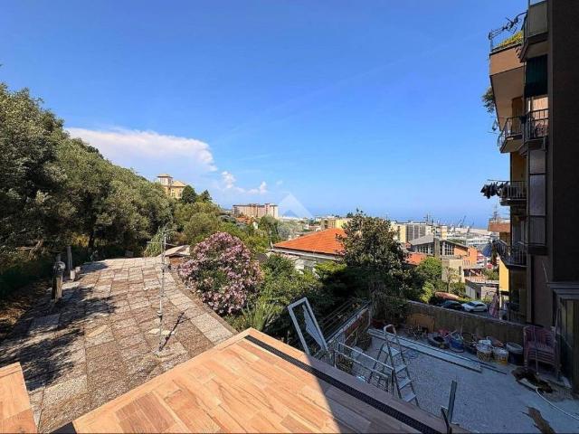 Vendesi monolocale a Savona via Genova, 1