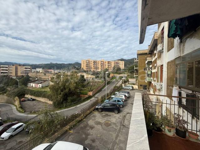 Vendesi appartamento a Messina, Annunziata Bassa