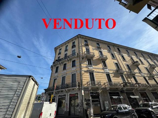Vendesi appartamento a Milano via Messina, 20, Paolo Sarpi