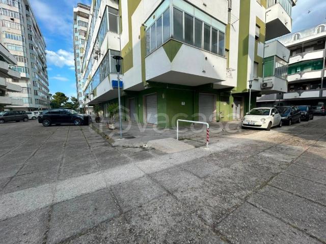 Vendesi appartamento a Montesilvano via Lago di Bomba