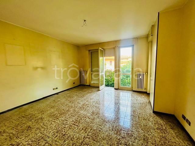 Vendesi appartamento a Nembro via Roma
