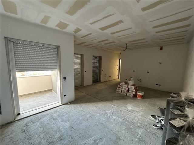 Vendesi appartamento a Capraia e Limite via matteotti 1