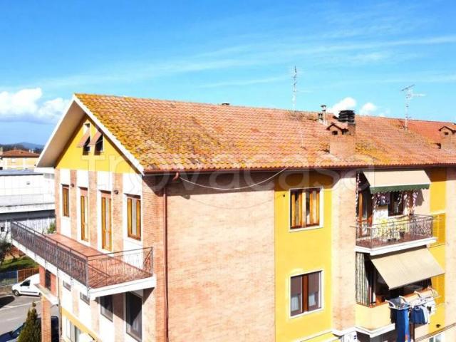 Vendesi appartamento a Civitella Paganico via Rinaldo Malavolti, 30, Paganico